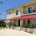 Villa Ester
